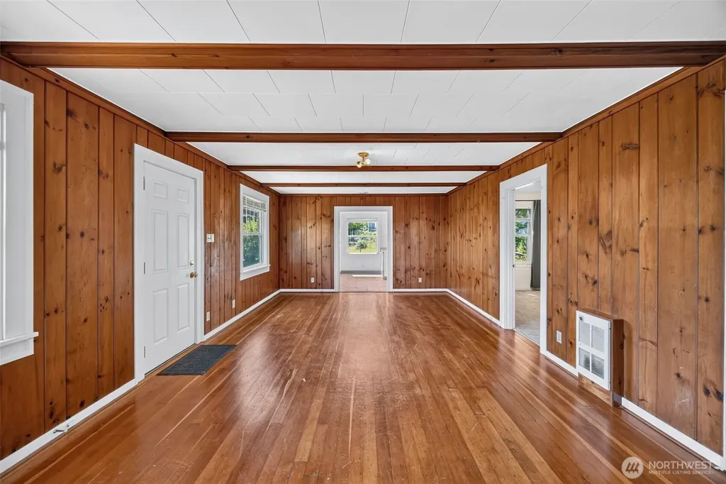 4417 Seahurst Avenue Everett WA 98203