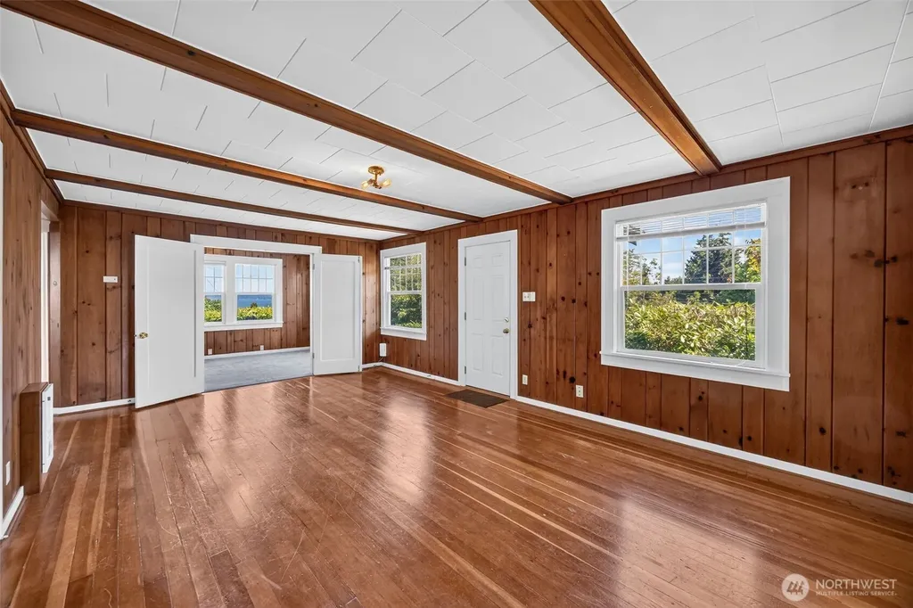 4417 Seahurst Avenue Everett WA 98203