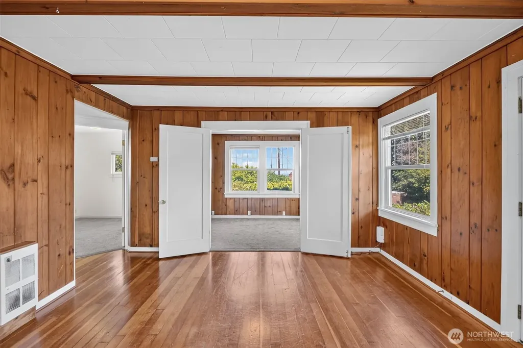 4417 Seahurst Avenue Everett WA 98203
