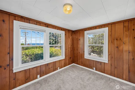4417 Seahurst Avenue Everett WA 98203