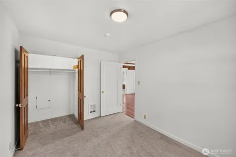 4417 Seahurst Avenue Everett WA 98203