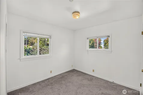 4417 Seahurst Avenue Everett WA 98203