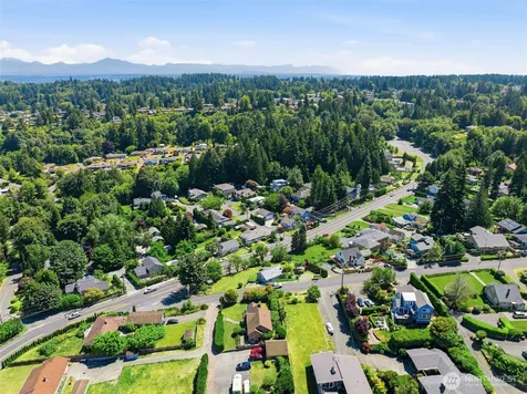 4417 Seahurst Avenue Everett WA 98203