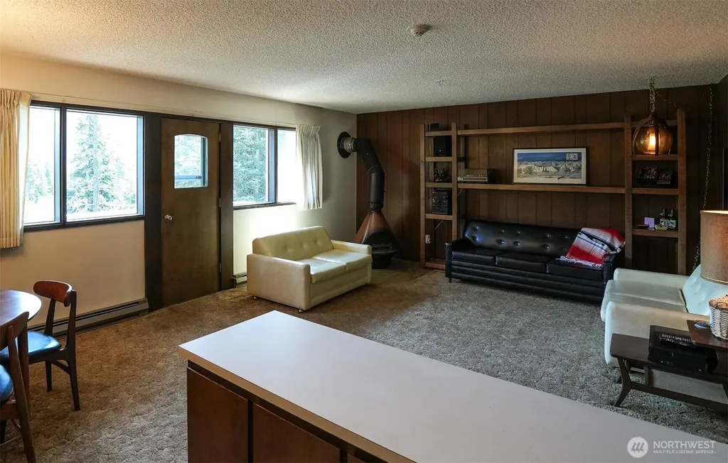 220 Tanner Way Snoqualmie Pass WA 98068