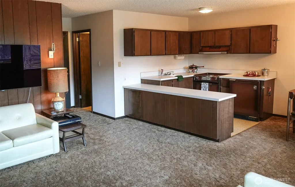 220 Tanner Way Snoqualmie Pass WA 98068