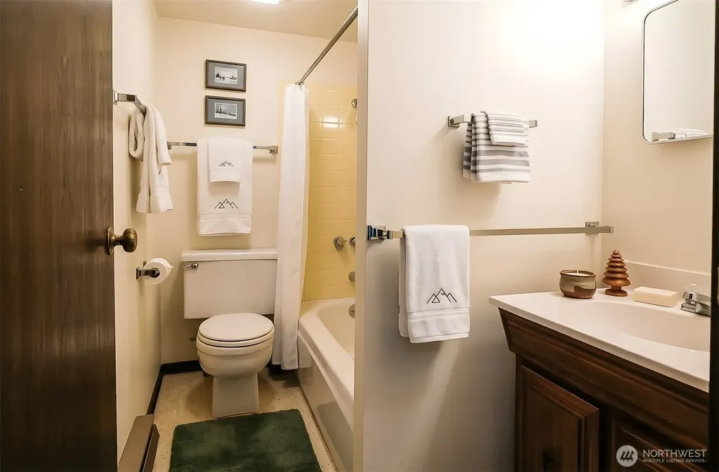 220 Tanner Way Snoqualmie Pass WA 98068