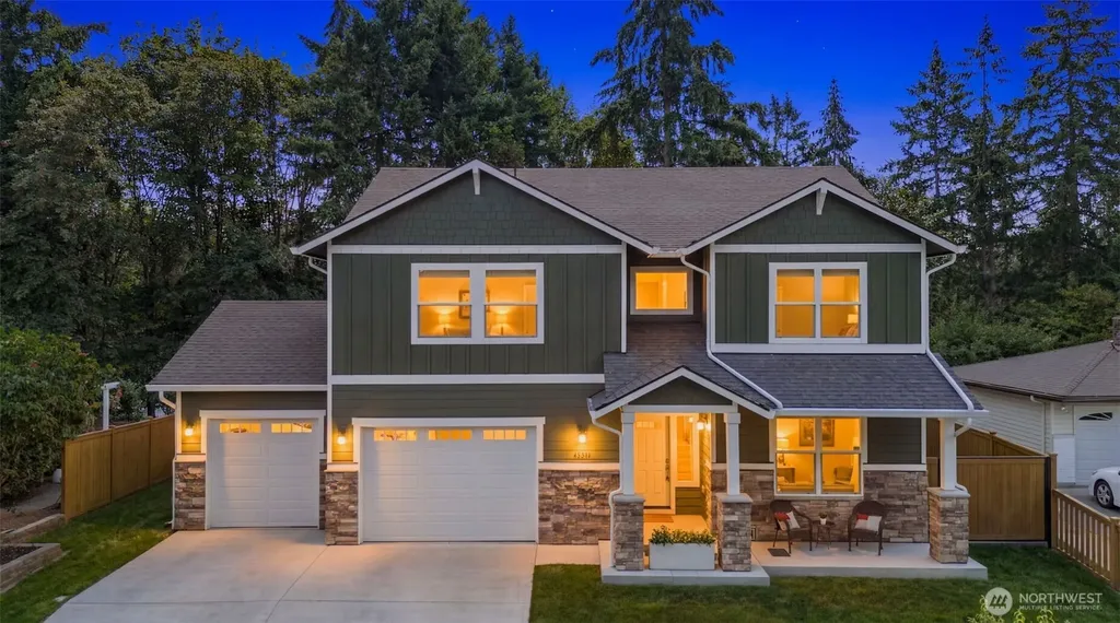 Bellevue WA, 14739 39TH