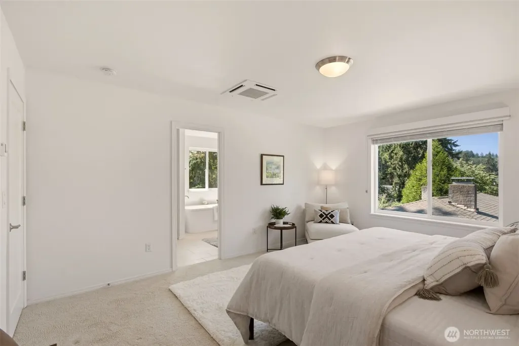 14739 SE 39th Street Bellevue WA 98006