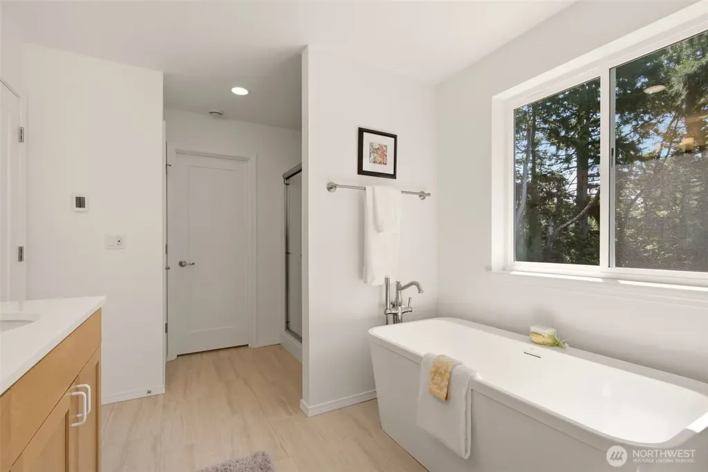 14739 SE 39th Street Bellevue WA 98006