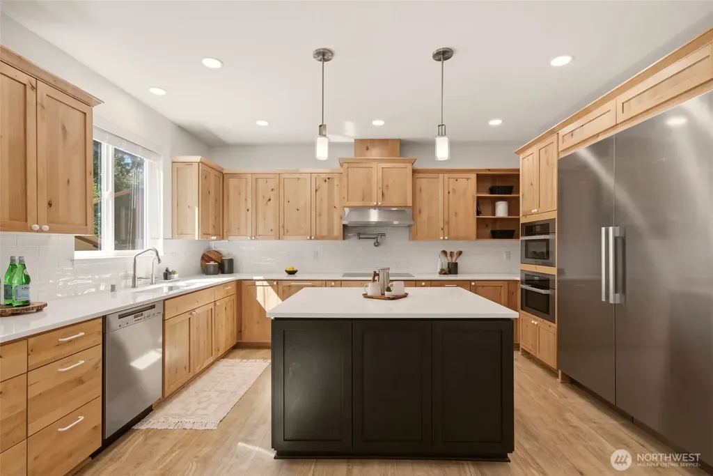 14739 SE 39th Street Bellevue WA 98006