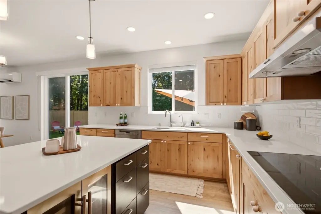 14739 SE 39th Street Bellevue WA 98006