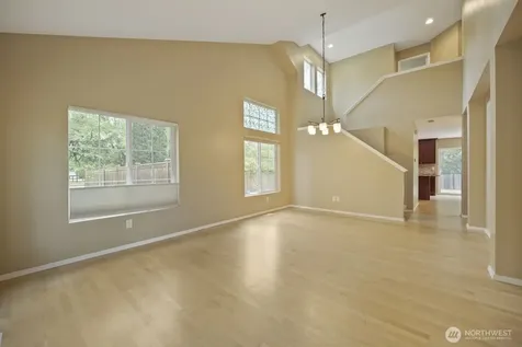 24218 SE 9th Street Sammamish WA 98075