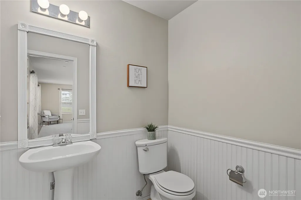 2292 Palisade Boulevard Dupont WA 98327