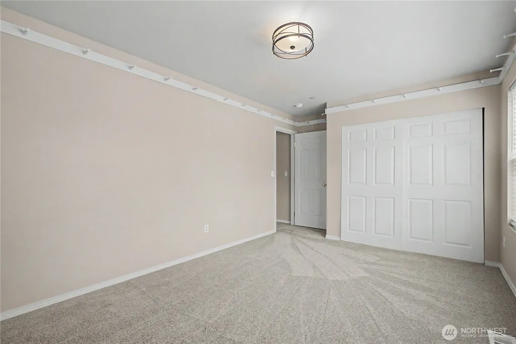 2292 Palisade Boulevard Dupont WA 98327