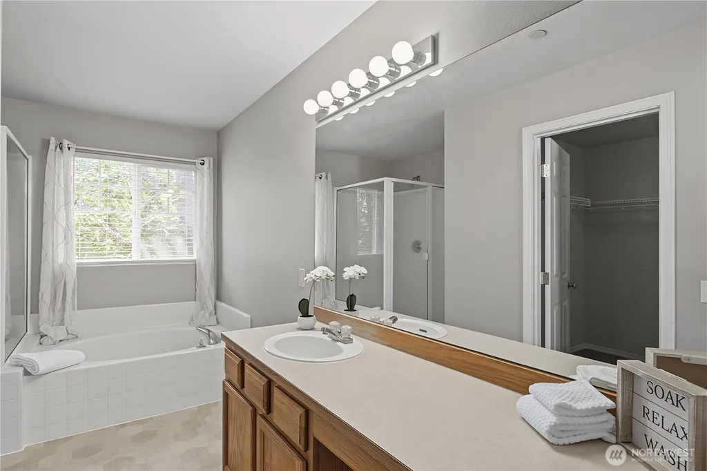 2292 Palisade Boulevard Dupont WA 98327