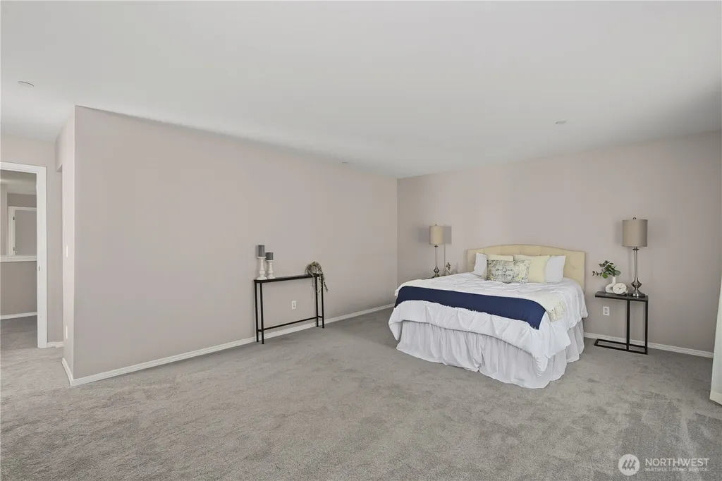 2292 Palisade Boulevard Dupont WA 98327