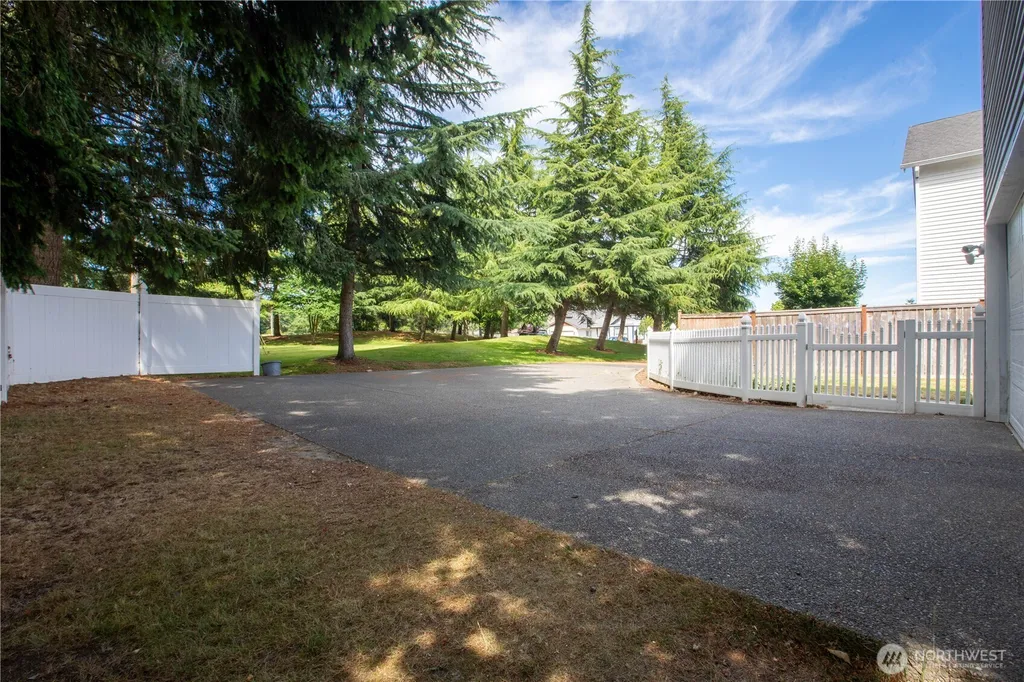 2292 Palisade Boulevard Dupont WA 98327