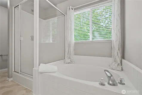 2292 Palisade Boulevard Dupont WA 98327
