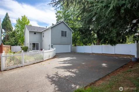 2292 Palisade Boulevard Dupont WA 98327