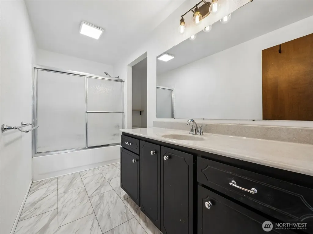 4109 60th Street Ct E Tacoma WA 98443