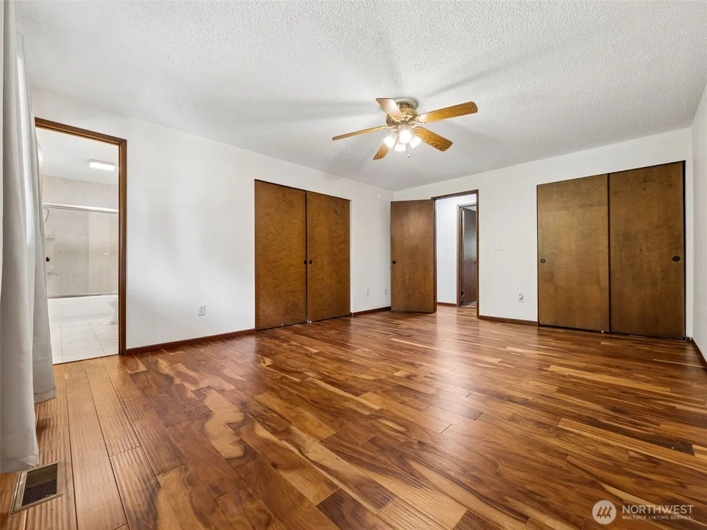 4109 60th Street Ct E Tacoma WA 98443