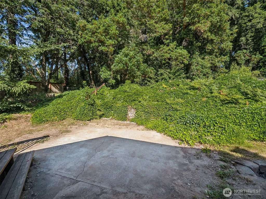 4109 60th Street Ct E Tacoma WA 98443