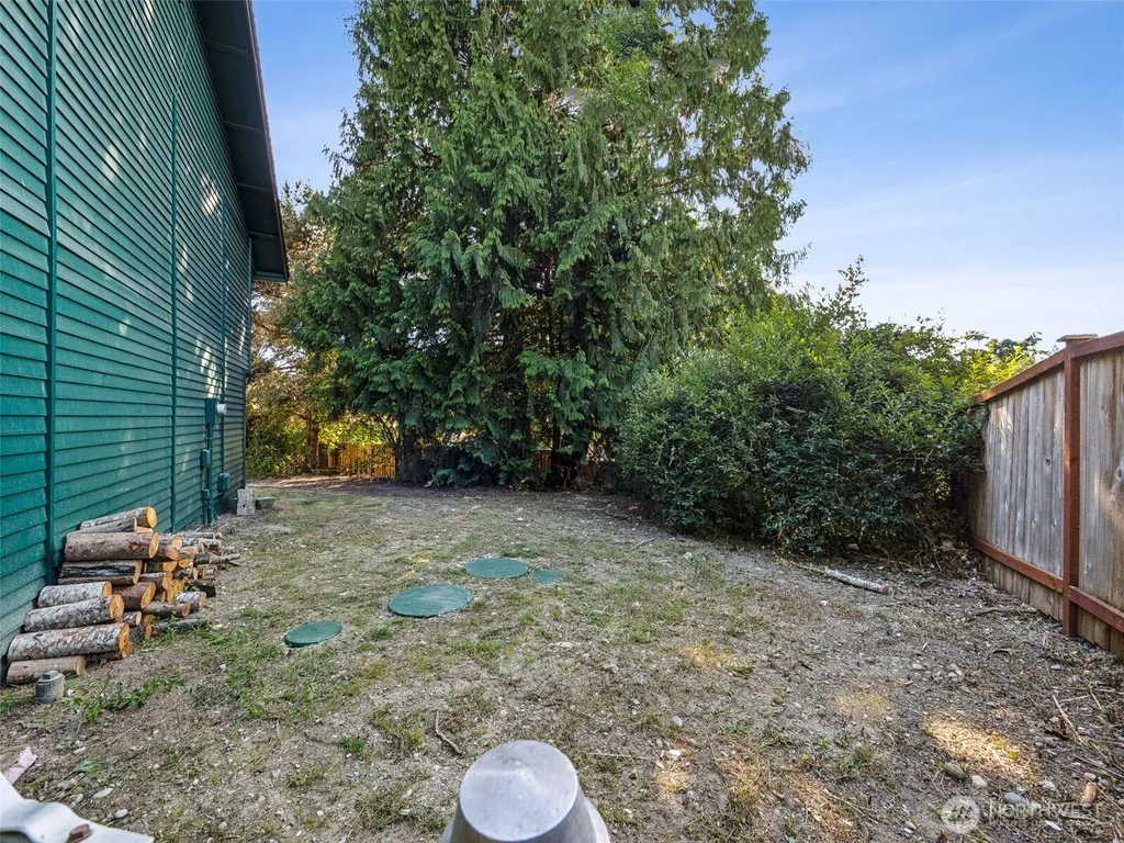 4109 60th Street Ct E Tacoma WA 98443