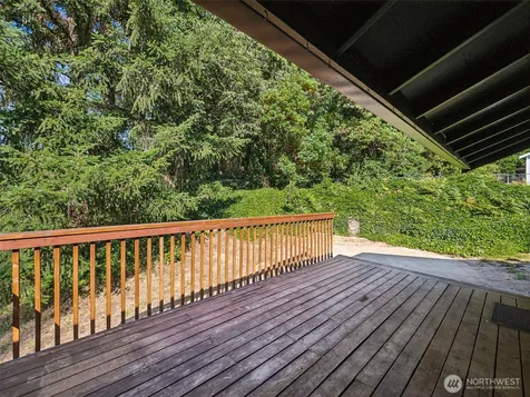 4109 60th Street Ct E Tacoma WA 98443