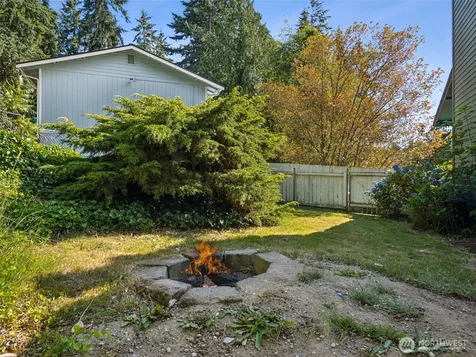 4109 60th Street Ct E Tacoma WA 98443