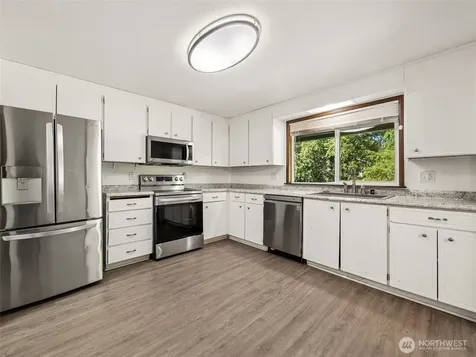 4109 60th Street Ct E Tacoma WA 98443