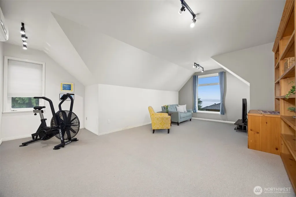 5327 Canvasback Road Blaine WA 98230