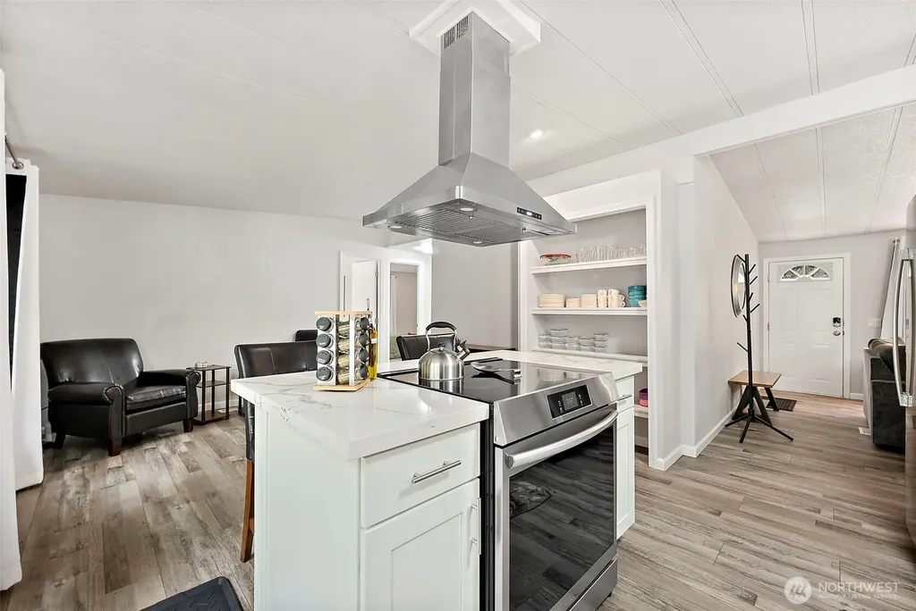 7591 SE Fragaria Road Olalla WA 98359