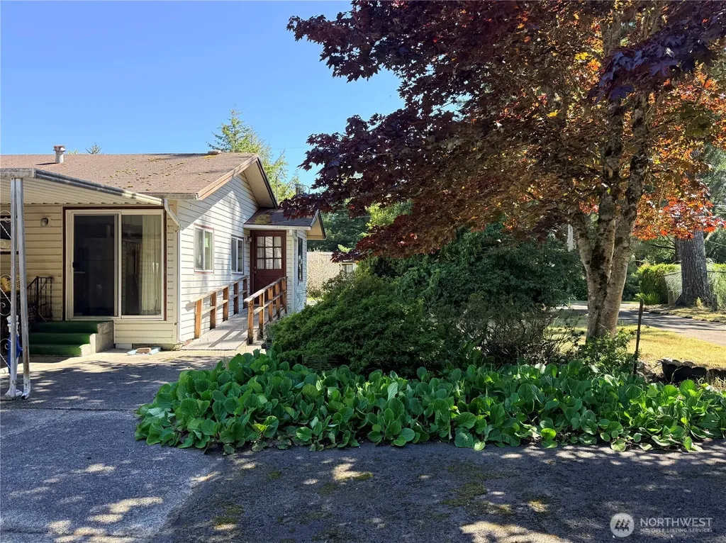 3307 281st Street Ocean Park WA 98640