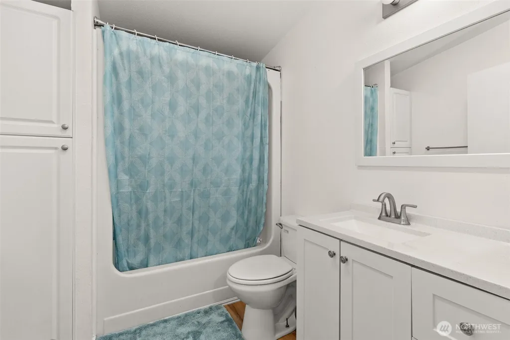 795 King Winlock WA 98596