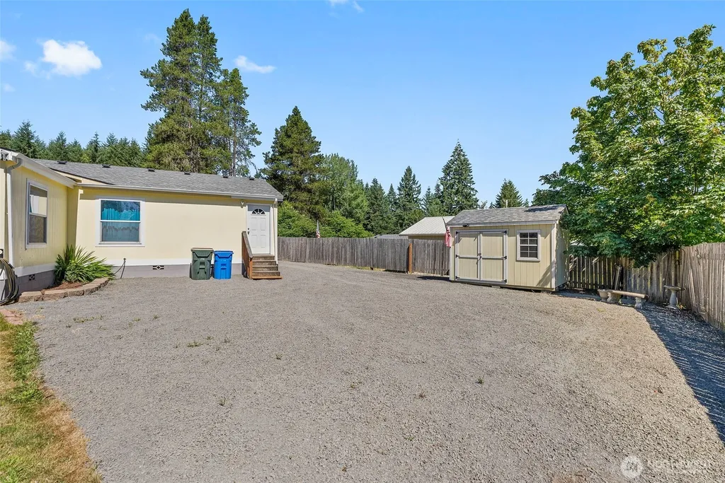 795 King Winlock WA 98596