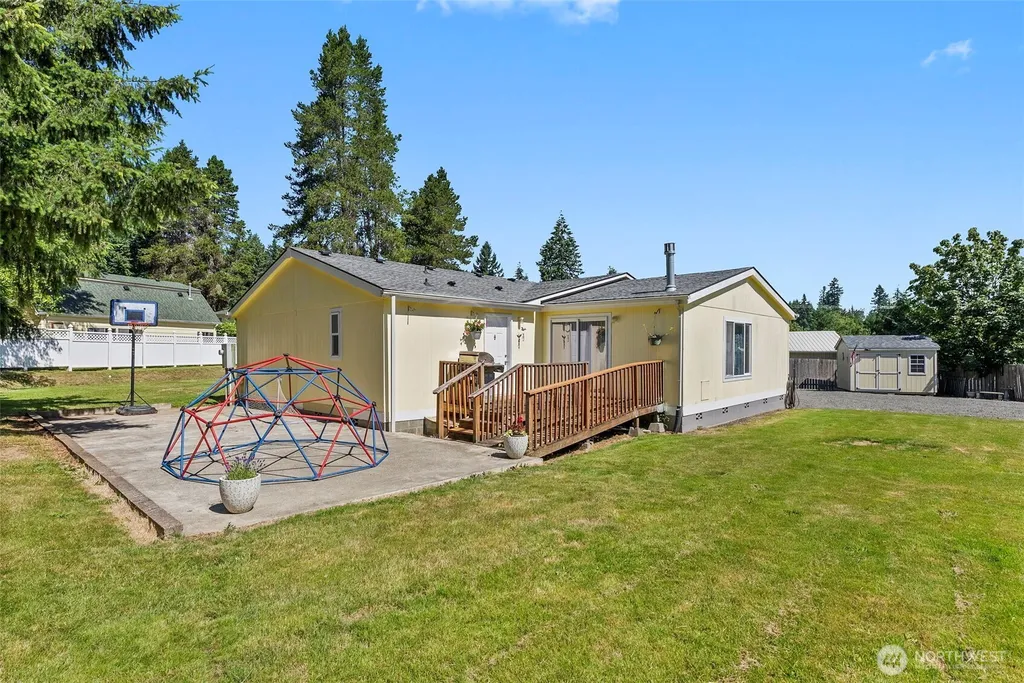 795 King Winlock WA 98596