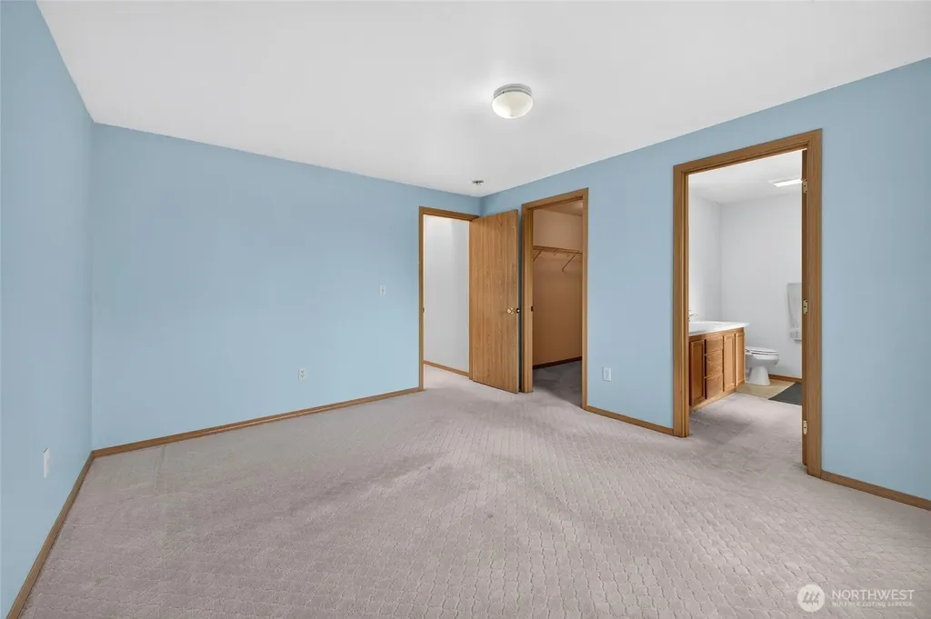 10124 SE 242nd Place Kent WA 98030