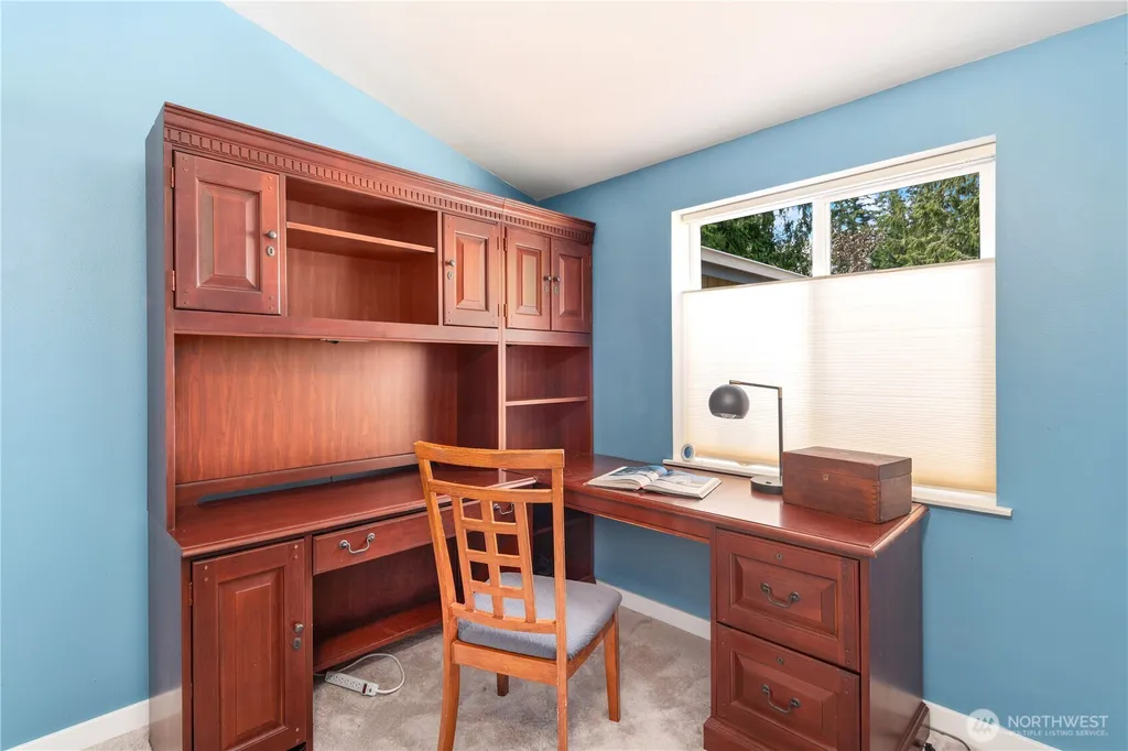 2364 Highland Loop Port Townsend WA 98368