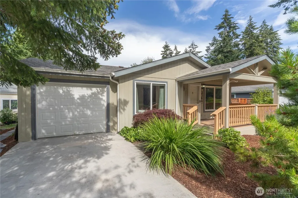 2364 Highland Loop Port Townsend WA 98368