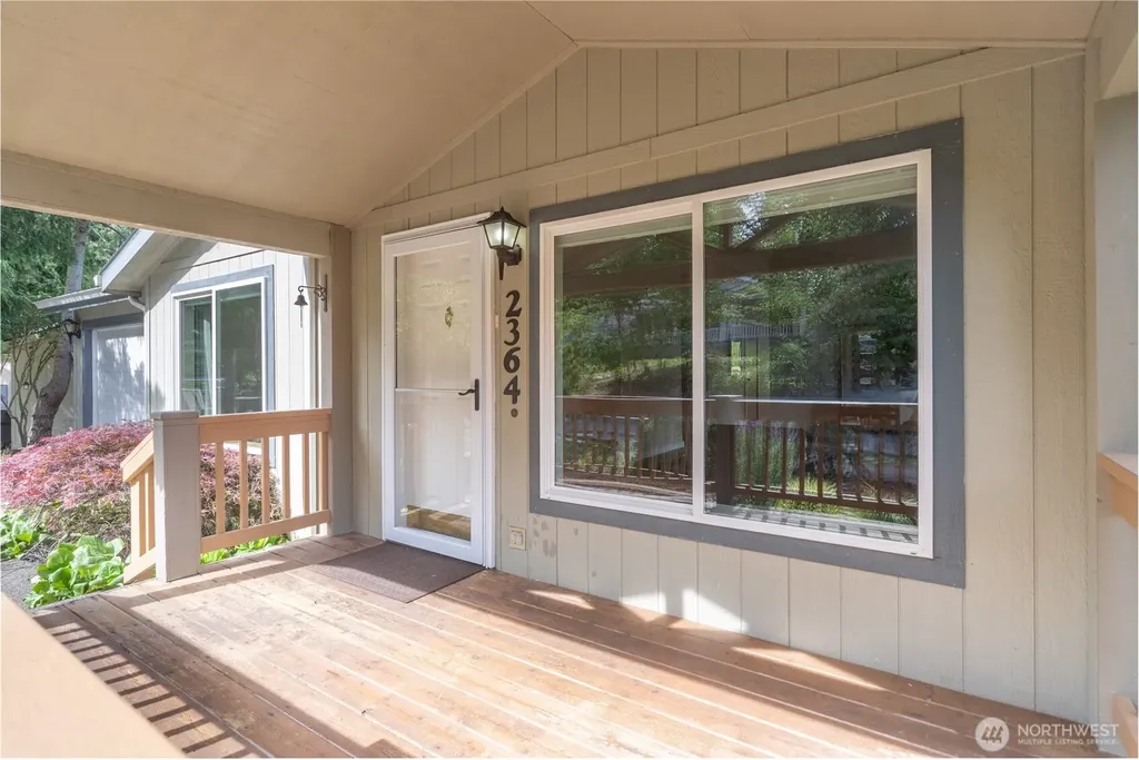 2364 Highland Loop Port Townsend WA 98368