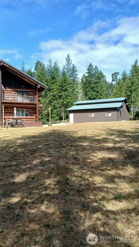 40 E Seahawks Way Belfair WA 98528