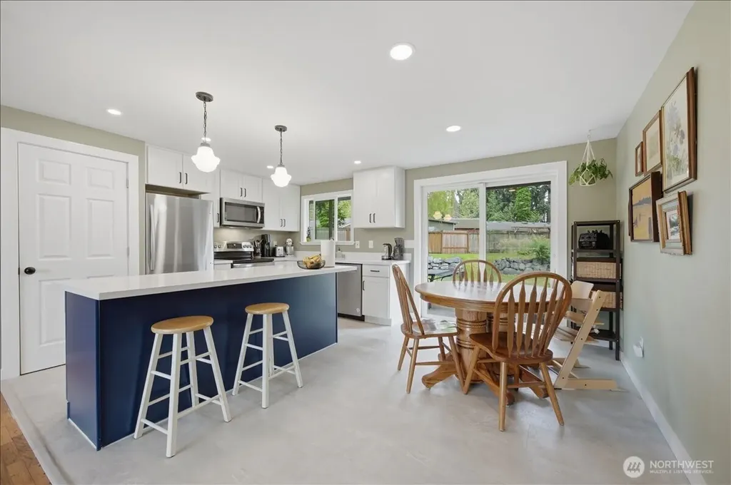 6114 Cemetery Road Arlington WA 98223