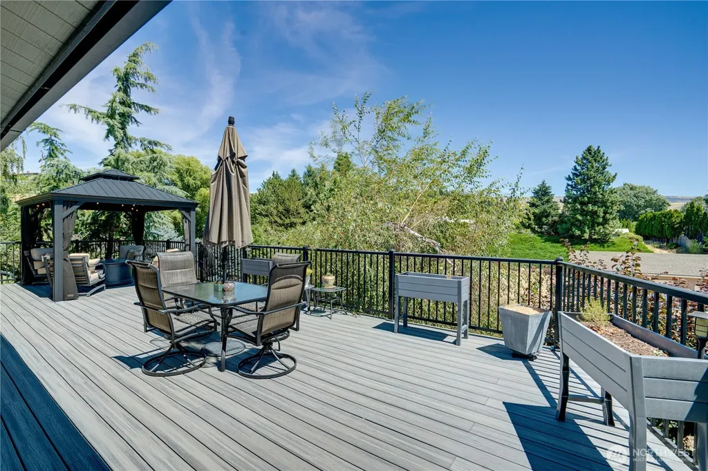3275 Burch Mountain Road Wenatchee WA 98801