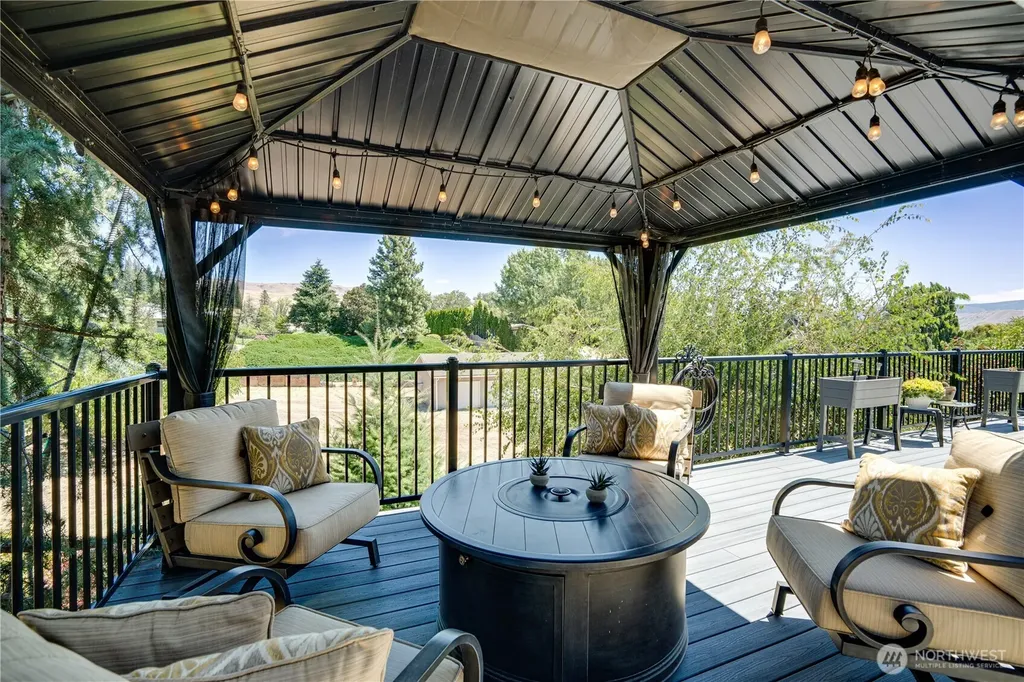 3275 Burch Mountain Road Wenatchee WA 98801