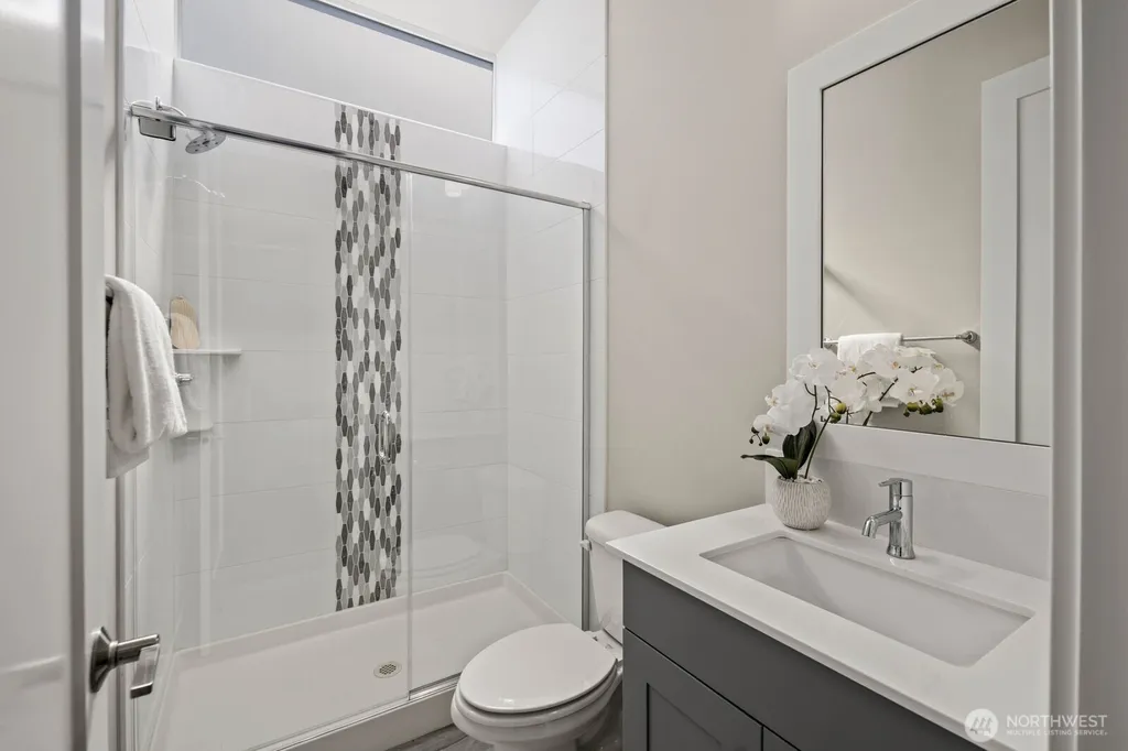 17269 NE 121st Place Redmond WA 98052