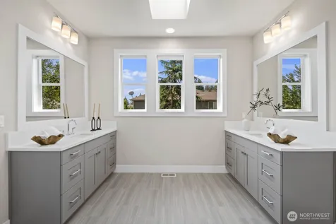 17269 NE 121st Place Redmond WA 98052