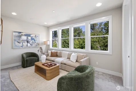 17269 NE 121st Place Redmond WA 98052