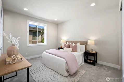 17269 NE 121st Place Redmond WA 98052