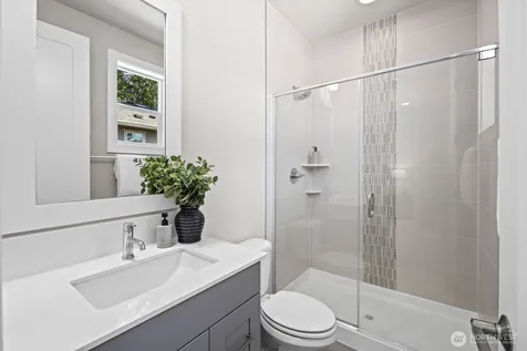 17269 NE 121st Place Redmond WA 98052