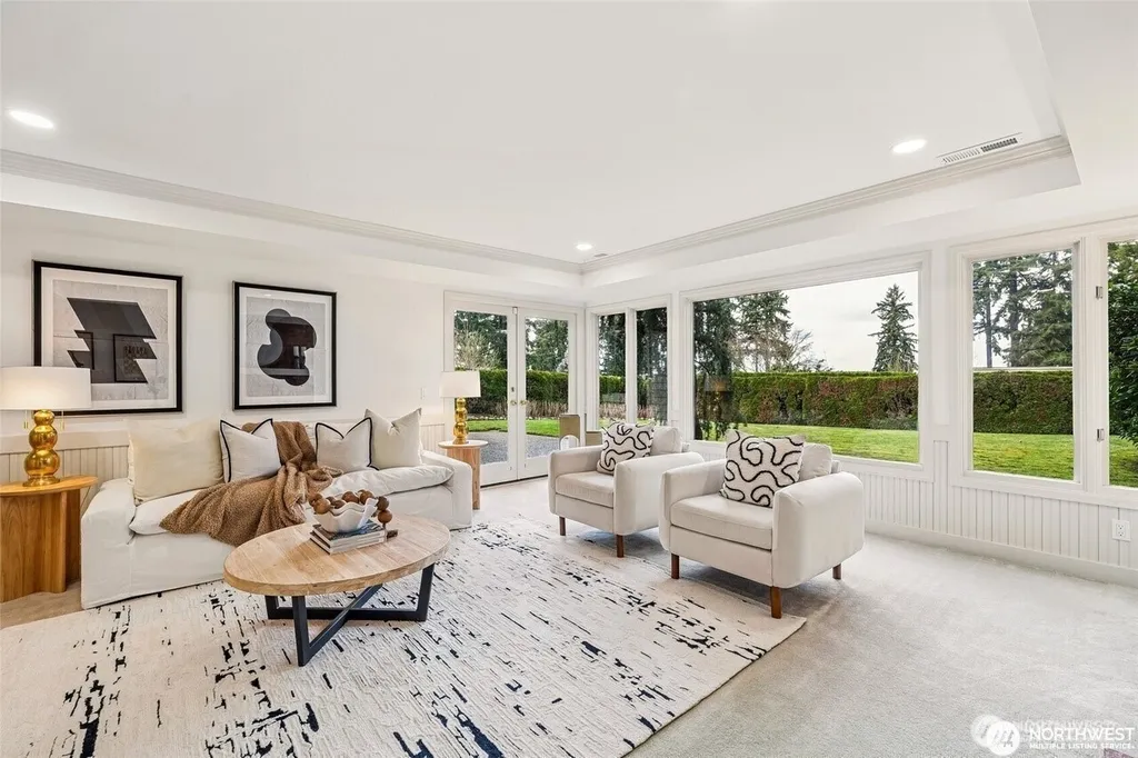9416 NE 25th Street Bellevue WA 98004